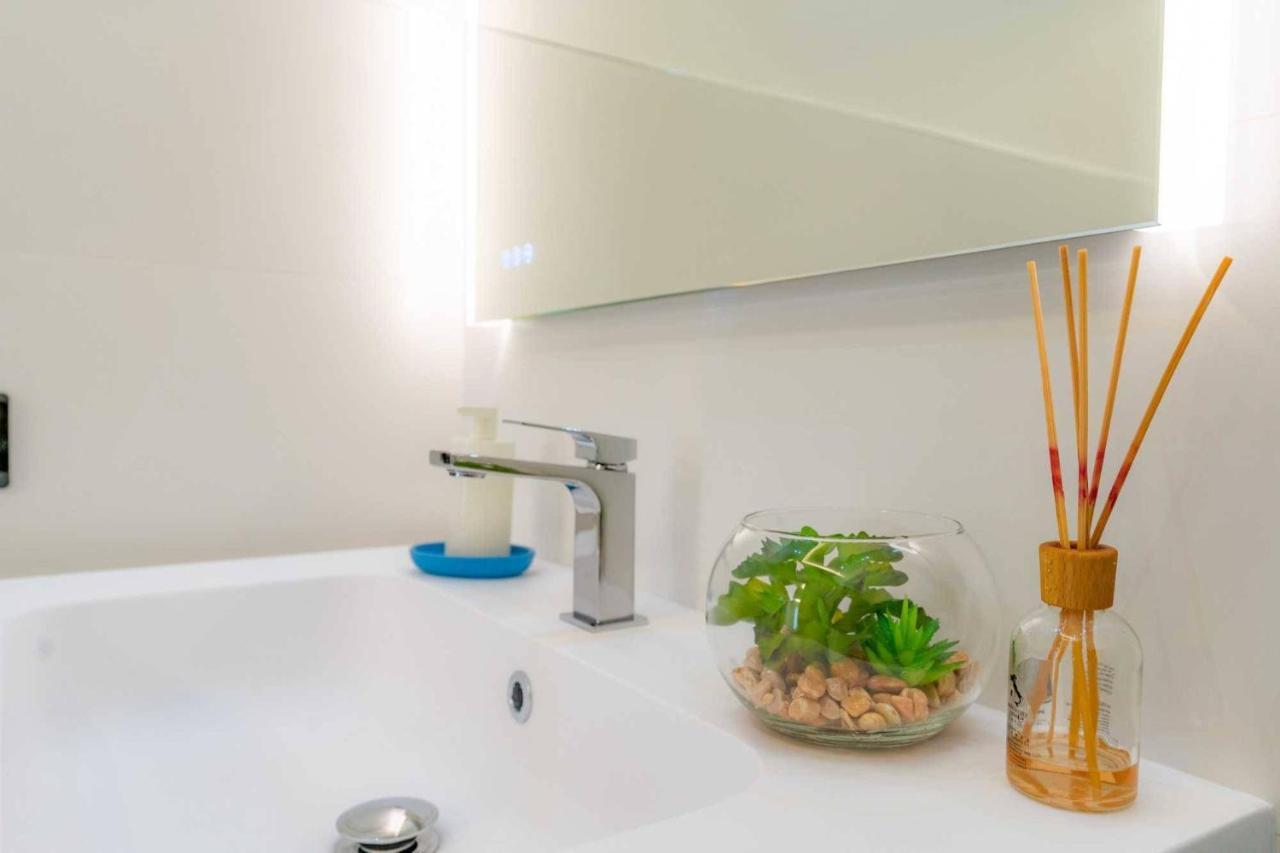 Carizza Rooms Pozzallo Εξωτερικό φωτογραφία